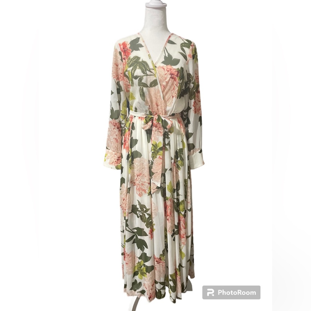 Alexa B Nites floral maxi dress, white with pink flowers.  Size 6